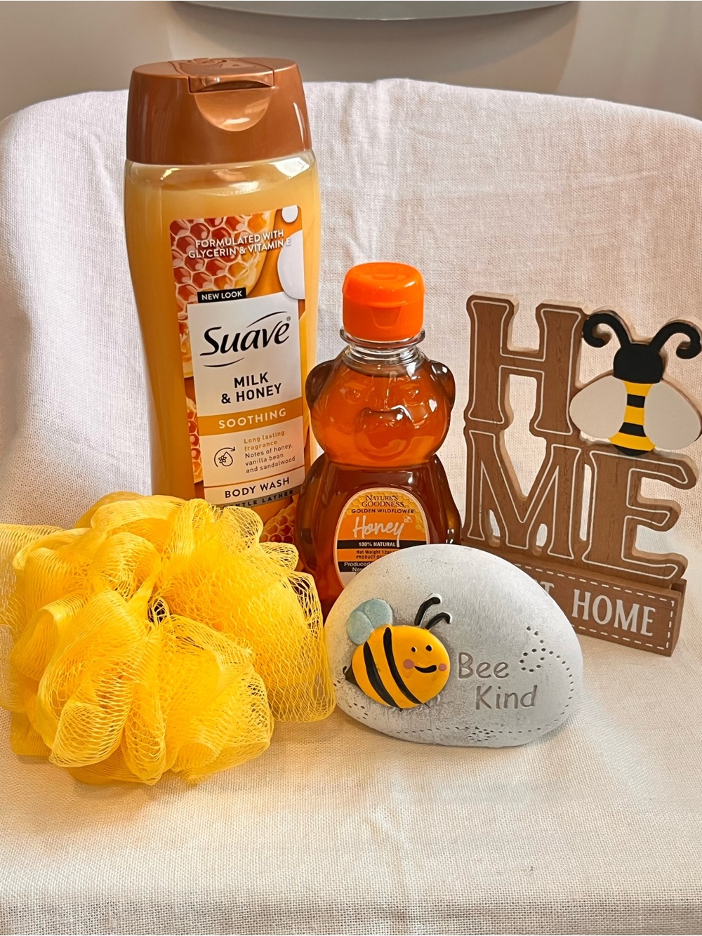 Suave Milk & Honey Body Wash + Bee-Themed Bath Bundle - Yellow/Orange